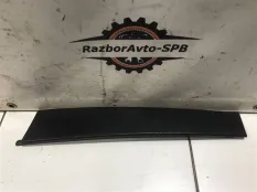 Накладка двери задней правой Ford Focus 2 дорест