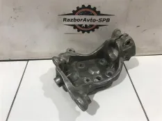 Кулак поворотный передний левый BMW 7-серия E65/E