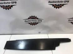 Накладка двери передней правой Chevrolet Cruze