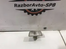 Повторитель на крыло правый белый Chevrolet Cruze