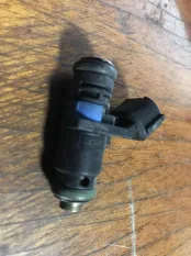 Форсунка инжекторная электрическая VW Polo Sedan