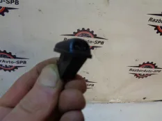 Форсунка омывателя лобового стекла Ford Focus 2 р