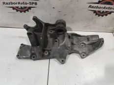 Кронштейн генератора VW Passat (B5) 1996-2000