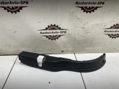 Накладка двери передней левой BMW 7-серия E38