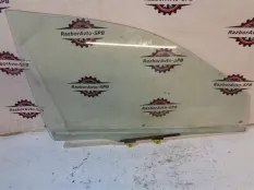 Стекло двери передней правой Mitsubishi Lancer 9
