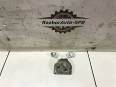 Петля двери VAZ  LADA LARGUS