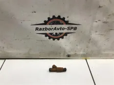 Форсунка инжекторная электрическая Volvo XC90 1