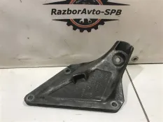 Кронштейн двигателя левый BMW 7-серия E65/E66