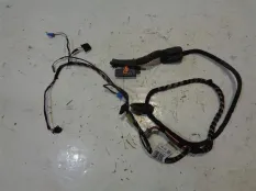 Проводка двери VW Polo Sedan