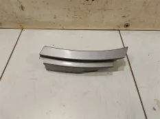 Накладка (кузов наружные) Ford Escape 2008
