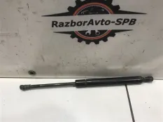 Амортизатор капота BMW 7-серия E38