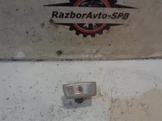Повторитель на крыло правый белый Chevrolet Cruze