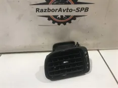 Дефлектор воздушный VW Polo Sedan