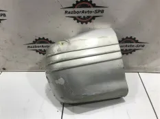 Накладка заднего бампера правая Mitsubishi Pajero