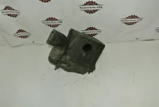 Корпус воздушного фильтра Mercedes Benz W202 1993