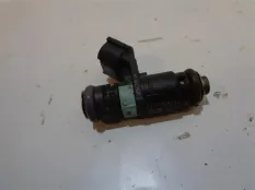 Форсунка инжекторная электрическая VW Polo Sedan