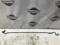 Держатель капота Chevrolet TrailBlazer 2