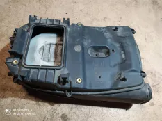 Корпус воздушного фильтра Mercedes Benz W212 рест