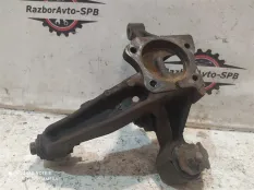 Кулак поворотный задний правый Toyota Camry V30