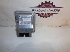 Блок управления AIR BAG Jeep Grand Cherokee (WK2)