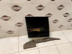 Стекло двери задней правой Mazda 2 (DY)