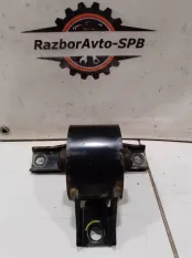 Опора двигателя правая Suzuki SX4