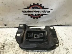 Опора КПП левая Ford Focus 2 рест