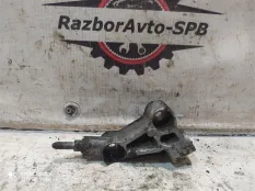 Кронштейн ТНВД Renault Grand Scenic III