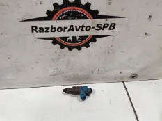 Форсунка инжекторная электрическая VW Passat (B5)