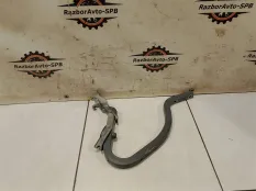 Петля крышки багажника Hyundai Solaris 2010>