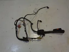 Проводка двери VW Polo Sedan