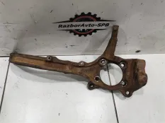 Кулак поворотный передний правый Mitsubishi Galant 8