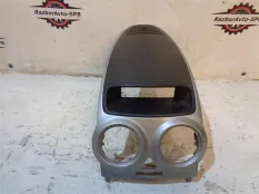 Накладка декоративная Opel Corsa D 2006>