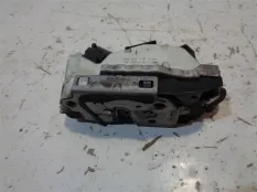 Замок двери передней правой VW Polo Sedan