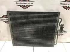 Радиатор кондиционера (конденсер) BMW 7-серия E38