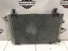 Радиатор кондиционера (конденсер) Peugeot 308 200