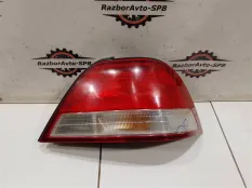 Фонарь задний правый Honda Inspire