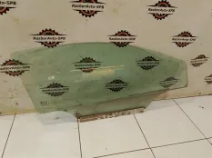 Стекло двери передней правой Opel Astra H 2004-20