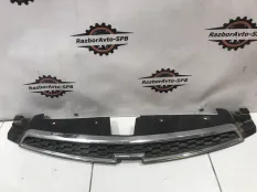 Решетка радиатора Chevrolet Cruze