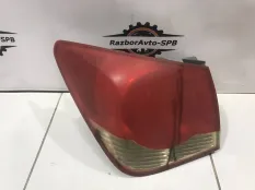 Фонарь задний наружный левый Chevrolet Cruze