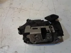 Замок двери задней правой VW Polo Sedan