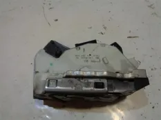 Замок двери задней правой VW Polo Sedan