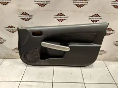 Обшивка двери передней правой Mazda 2 (DE)