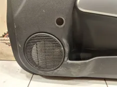 Обшивка двери передней правой Mazda 2 (DE)