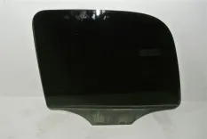 Стекло двери задней левой Chevrolet Tahoe GMT900