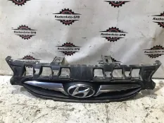 Решетка радиатора Hyundai Solaris