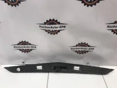 Накладка крышки багажника Mercedes Benz W212 рест