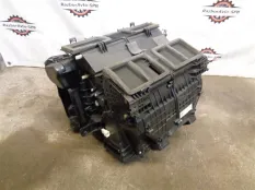Корпус отопителя Nissan Skyline V36