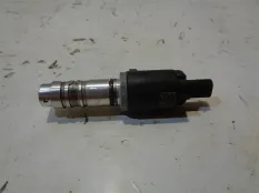 Клапан электромагн. изменения фаз ГРМ VW Polo Sed