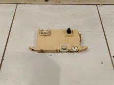 Блок электронный Mazda 2 (DY)